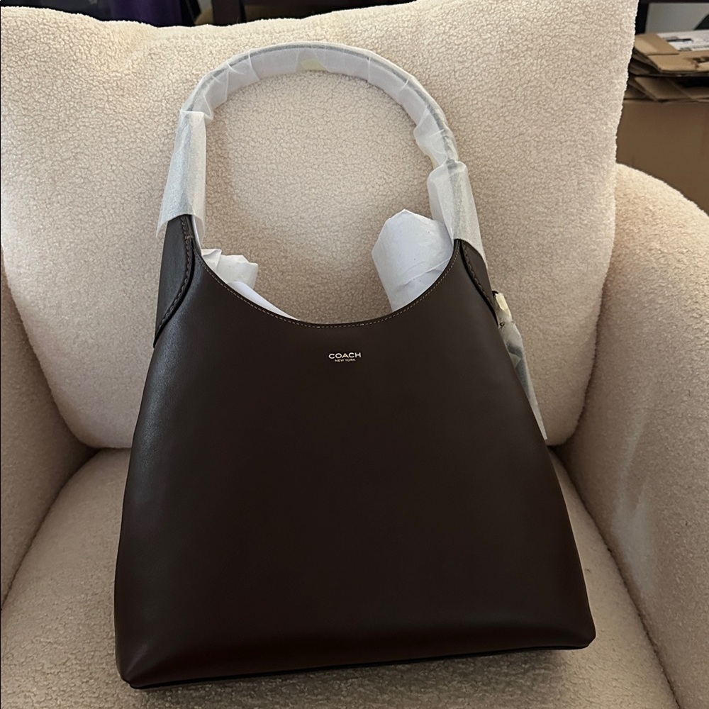 NWT Coach Brooklyn 28 Maple